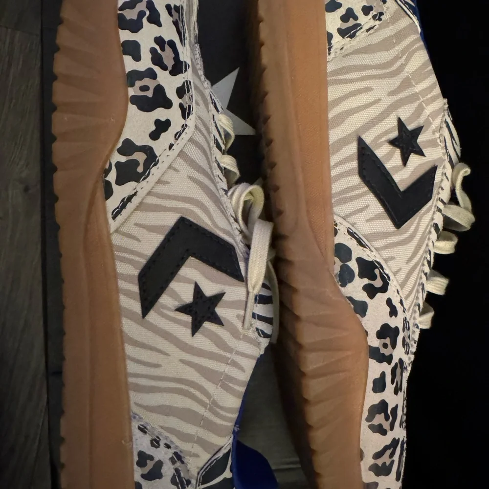 Converse Unisex Run Star Trainer Animals Print - Picture 7 of 11